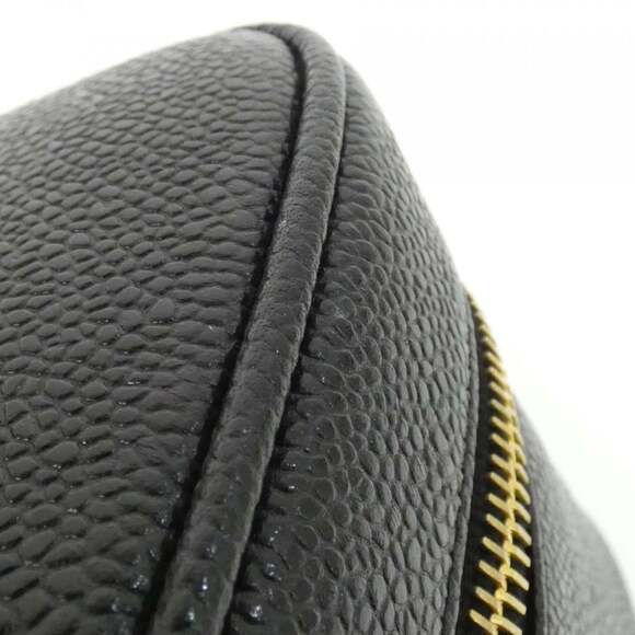 CHANEL Black Bag - Picture 7 of 10